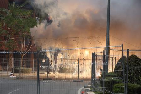 Una imagen de la mascletà disparada en la plaza de Luceros de Alicante el 22 de junio de 2024