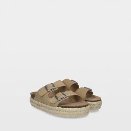 Sandalias con hebilla Earth.