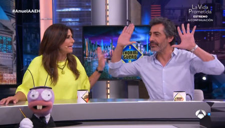 Según Juan del Val, su mujer tenía las orejas 