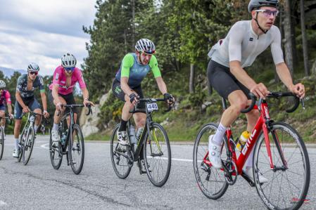 La ALpinum TotalEnergies corona puertos míticos, como Coll del Calvari o la Collada de Toses.