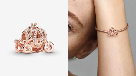 Charm Brillante Carroza de Cenicienta de Disney
.