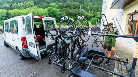 La furgoneta y el remolque nos acompañaron todo el fin de semana.