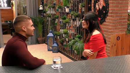 La sorpresiva confesión alimenticia de una cita con sintonía en 'First Dates': 