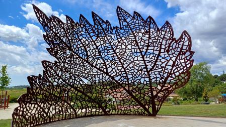 Escultura El Pàmpol.