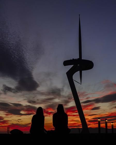 Bolijn Vanvliet (@bolijnvanvliet) y Renate Jasma (@renate.jansma), amigas, en la Anella Olímpica.