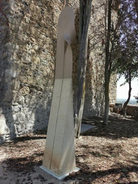 Obra de Josep Canals en el Castell de Foixà.