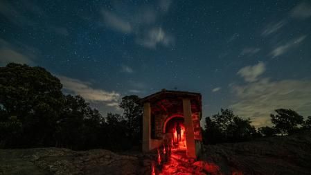 Lluvia de estrellas en la ermita de Sant Roc.