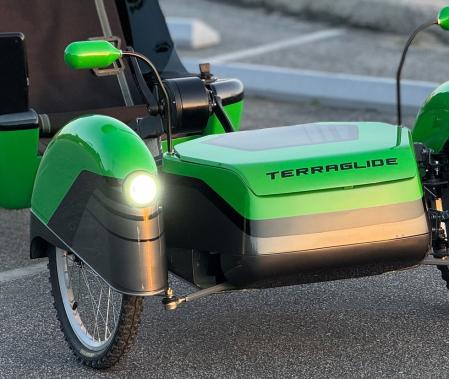 Terraglide, el extraño y llamativo triciclo eléctrico para surcar la ciudad.