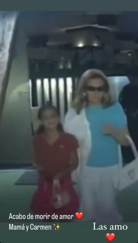 Gloria Camila junto a Rocío Jurado