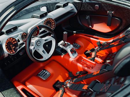 Nilu, el hiperdeportivo analógico que brinda una experiencia de conducción genuina.