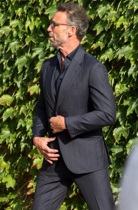 Álvaro Muñoz Escassi en la boda de Jordi Cruz y Rebecca Lima