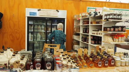 Tienda de Jacobs Farmers’ Market.