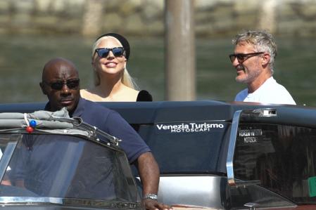 Joaquin Phoenix y Lady Gaga exploran la locura compartida de sus personajes en 'Joker: Folie à deux'