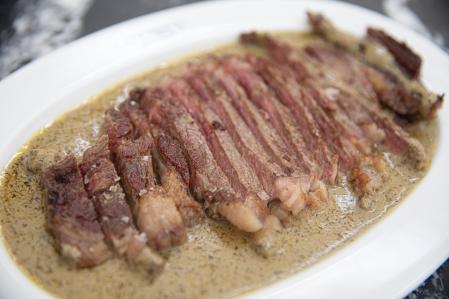 Entrecot con salsa de café París del Café Pablo, en el Museo Picasso