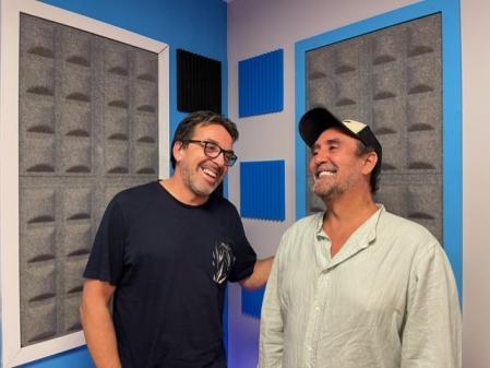 Intercambio de risas entre Pemi Rovirosa y Pemi Fortuny.