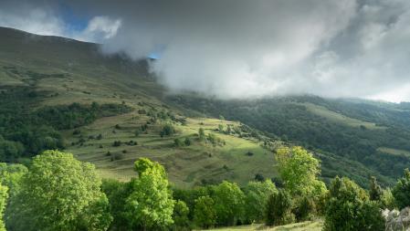 Paisaje humeante con encanto en el Ripollès.