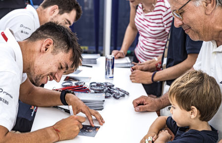 Race Village de la  37ª Copa América de Louis Vuitton