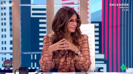 Juan del Val saca los colores a su mujer en 'La Roca'.