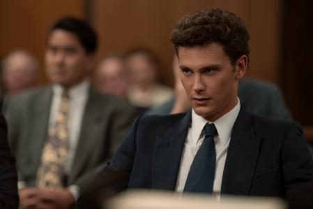 Erik Menéndez (Cooper Koch), durante el juicio de ' 'Monstruos: la historia de Lyle y Erik Menéndez'.