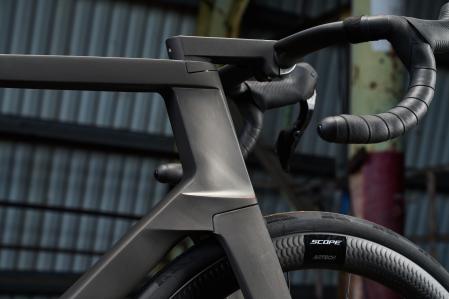 Esta es la primera bici de titanio impresa en 3D que podrás comprar.