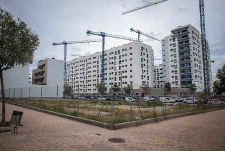 Solar en Pi Margall con Progrés.  Antoni Bori 22