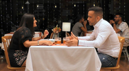 Carlos y Carmen en 'First Dates'