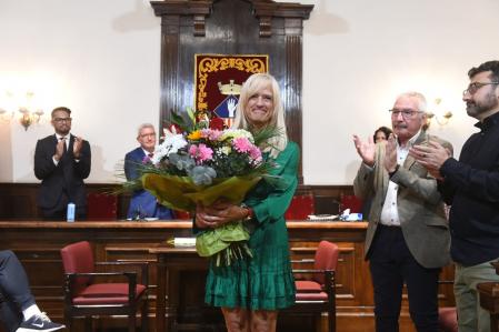 Pilar Díaz, en su último pleno municipal como alcaldesa de Esplugues
