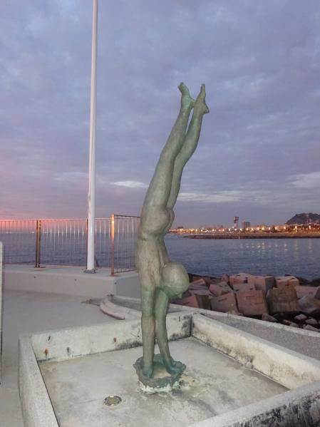 Estatua de El Capbussament.