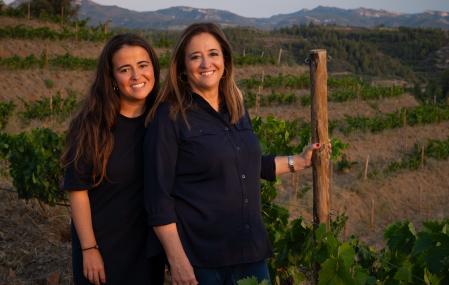 Merche Dalmau con su hija Cristina