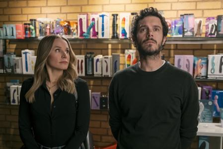 Nobody Wants This. (L to R) Kristen Bell as Joanne, Adam Brody as Noah in episode 106 of Nobody Wants This. Cr. Adam Rose/Netflix © 2024