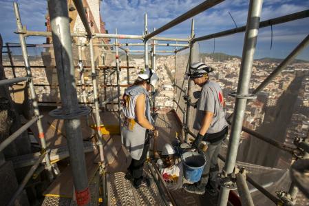 OBRAS DE RESTAURACIÓN DE LA TORRE DE JUDAS DE LA SAGRADA FAMILIA