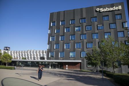 Oficinas del Banc de Sabadell en Sant Cugat del Vallès