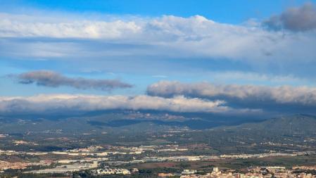 Mañana clara tras la lluvia en el Vallès.