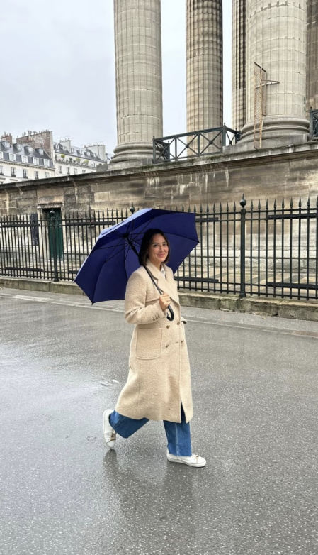 Tamara Falcó con su look casual en París