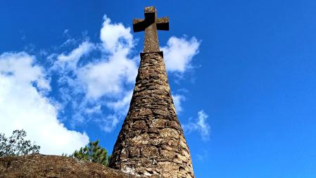 El cementerio modernista de Olius.