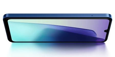 Su pantalla es de gran tamaño y con un brillo notable