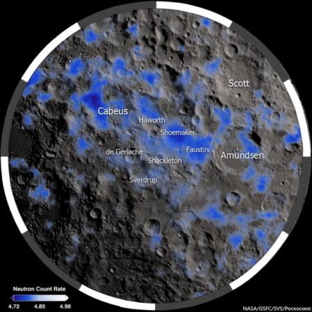 En este mapa, basado en la cartografía del satélite LRO de la NASA, se señala la situación de depósitos de hielo de agua cerca del polo sur lunar.