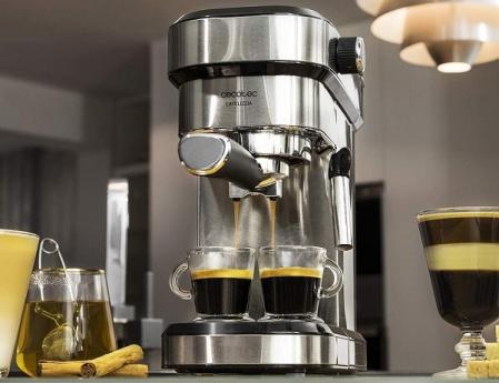 Cafetera express Cecotec Cafelizzia 790 Steel