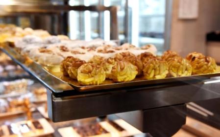 Los panellets formaban parte de los ritos y comidas funerarias de esta noche, según Carbó