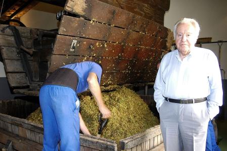 Ferrer Sala, en unas instalaciones de Freixenet en una foto de archivo