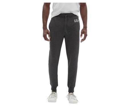 Pantalón deportivo con el logo