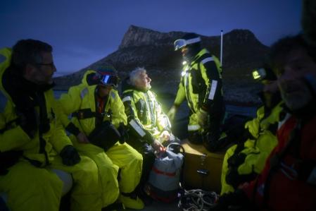 Miembros de la Expedición Antártica 2024 de la SGE en la isla de Cacho, en febrero de este año  .