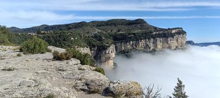 El balcón de la niebla de Tavertet.