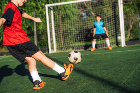 Practicar deporte es esencial en los más pequeños