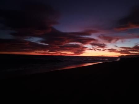 Se acaba el día en Gavà Mar.