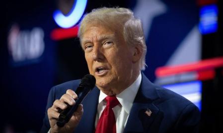 Donald Trump durante un mitin electoral