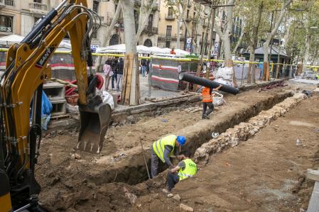 Estructuras antiguas relacionadas con las canalizaciones de agua en la Rambla