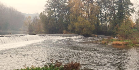 El Ter a su paso por Torelló camino del pantano de Sau.