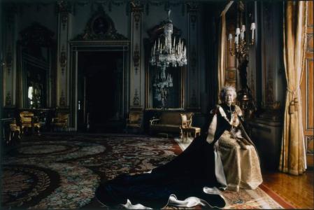 El retrato que Annie Leibovitz le hizo a la reina Isabel en el 2007