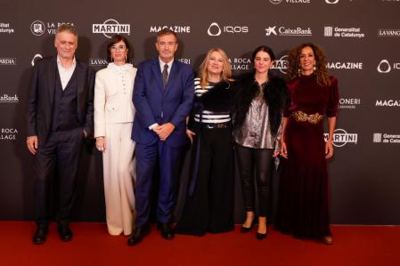 Miquel Molina, Paz Vega, Jordi Juan, Joana Bonet, Ana Godó y Rosario Flores en la alfombra roja de los Premios Magazine